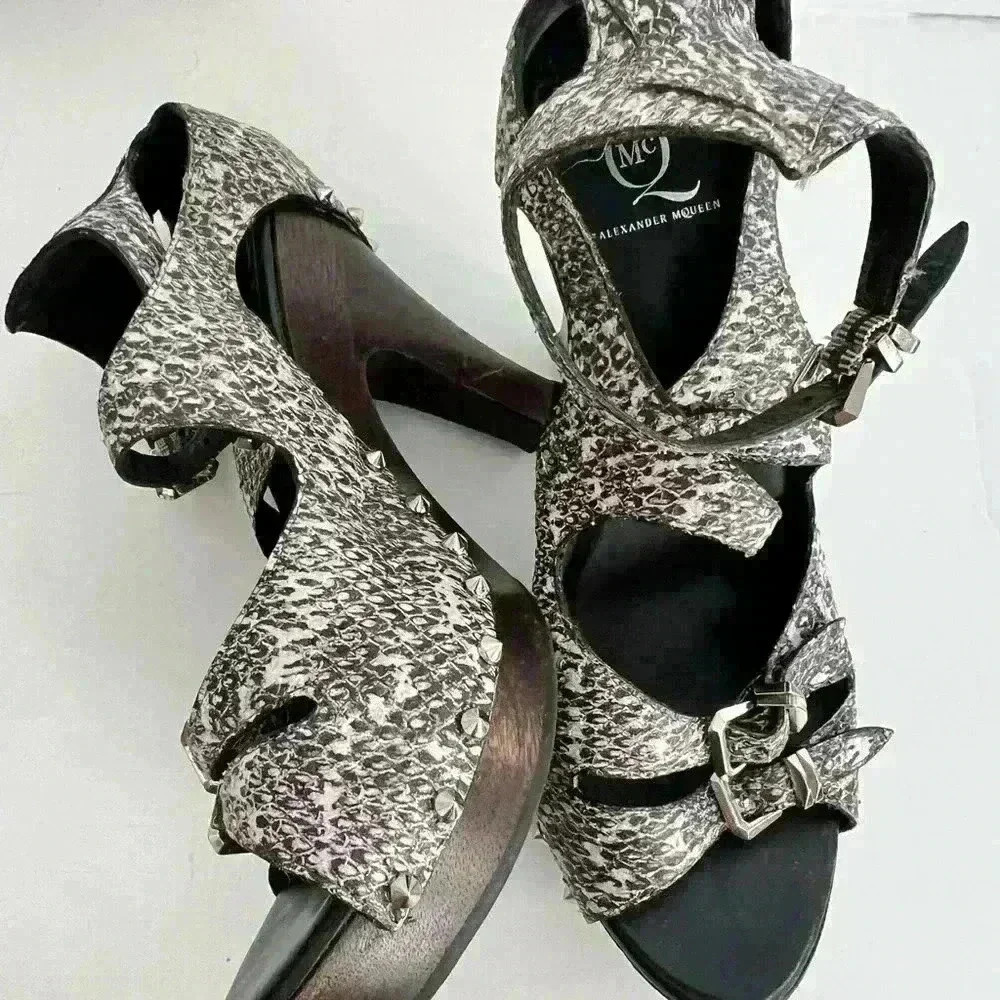 Jazmin Chebar Embroidered Slip-On Sneakers. - Picture 2 of 8